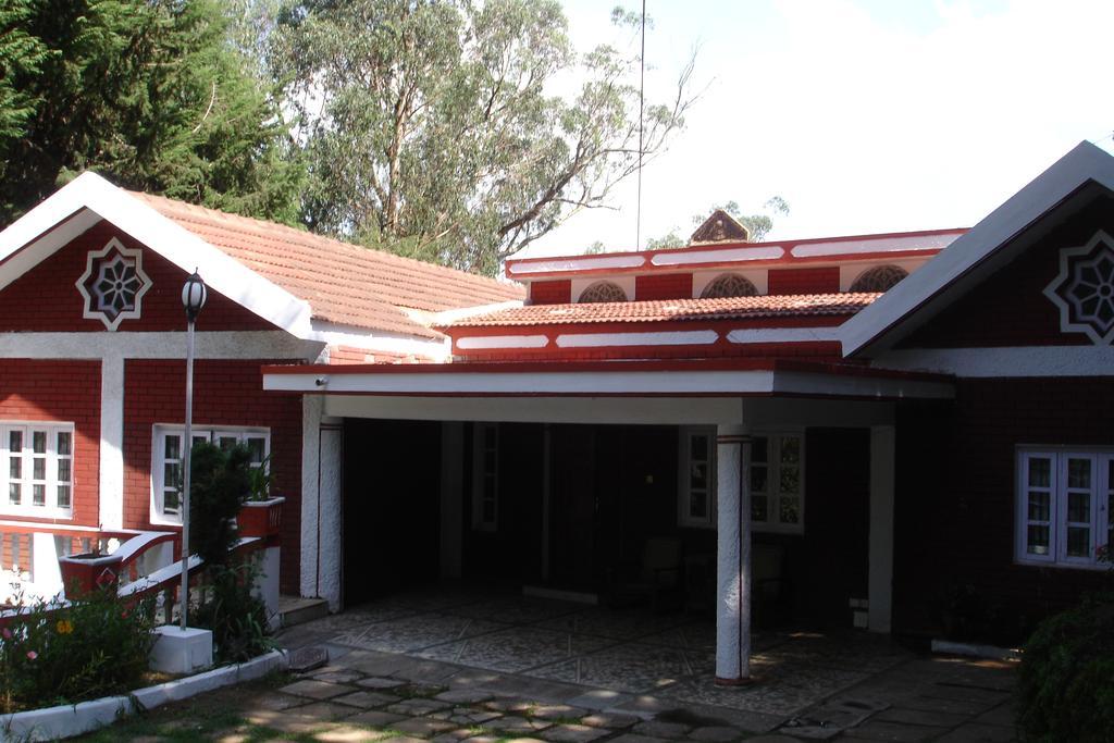 The Red House Bed and Breakfast Ooty Εξωτερικό φωτογραφία
