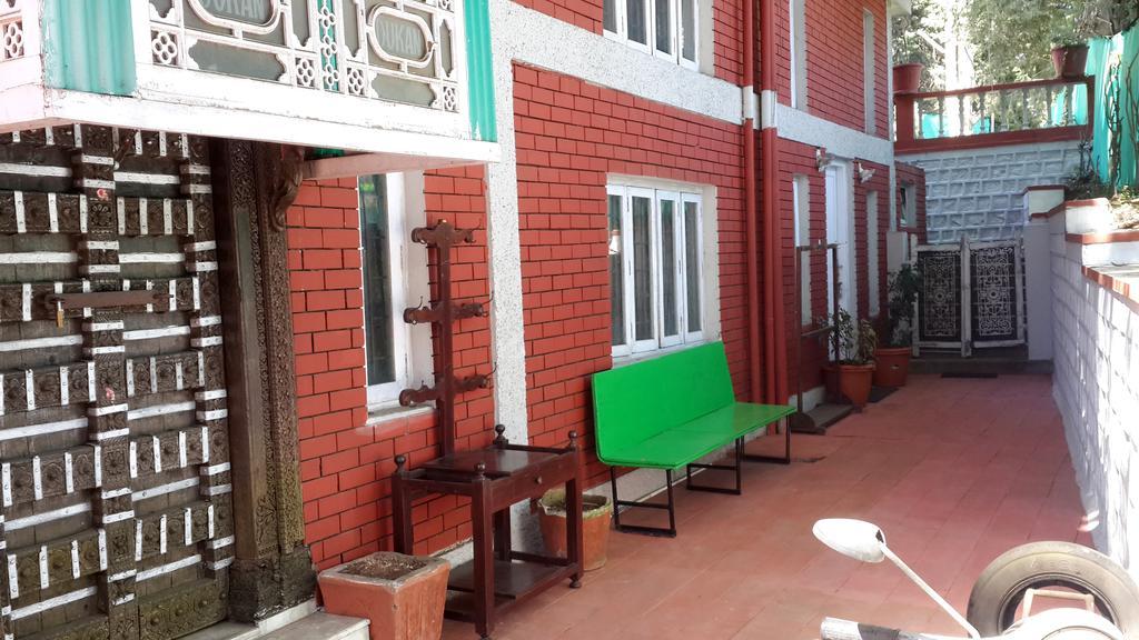 The Red House Bed and Breakfast Ooty Δωμάτιο φωτογραφία