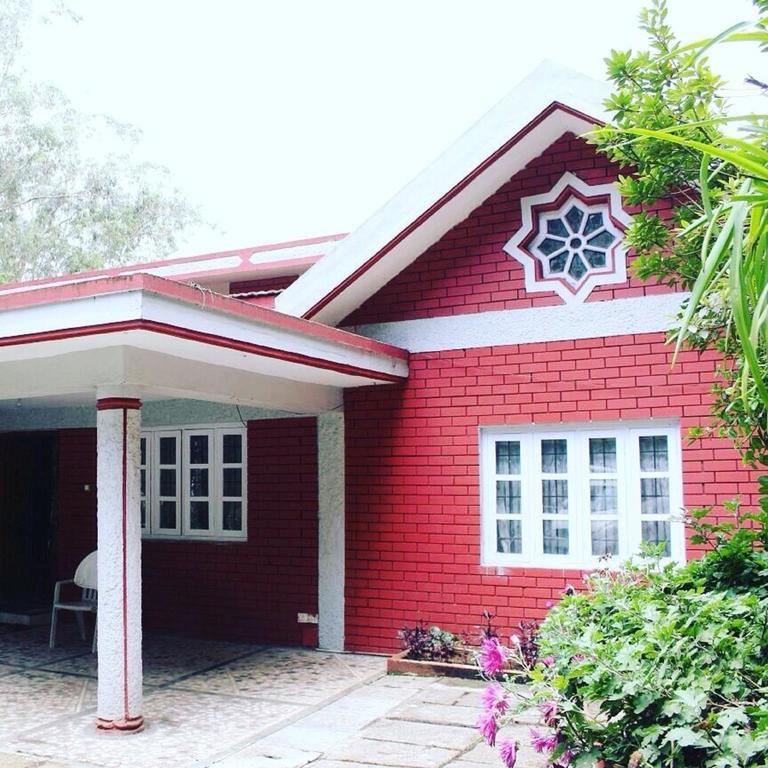 The Red House Bed and Breakfast Ooty Εξωτερικό φωτογραφία